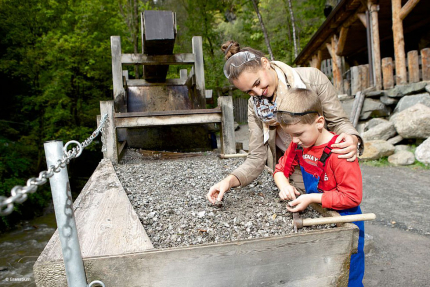 Granatium – Schürfgelände – Urlaub in Kärnten am See – Naturhäuschen Leitner – Urlaub am Millstätter See